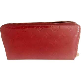 Louis Vuitton Zippy Red Patent leather Wallets