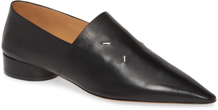 pointy toe loafers