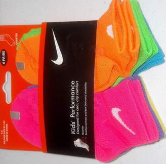 Nike Kids Performance Quarter Socks, 6 Pairs, Size 6-7 US Shoe Size 13C-3Y