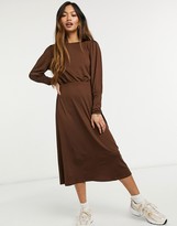 Thumbnail for your product : Vero Moda Aware jersey midi dress with deep cuffs in chocolate