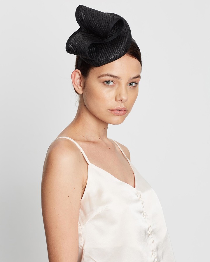 Max Alexander Women's Black Fascinators Pillbox with Wave Racing