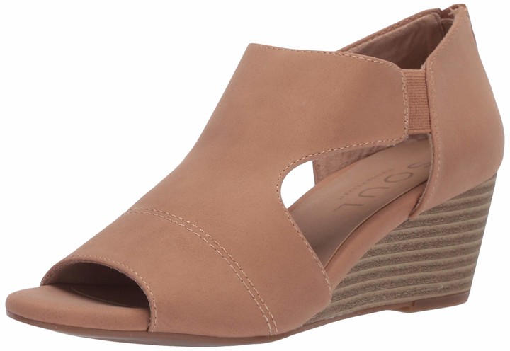 soul naturalizer oasis women's wedge sandals