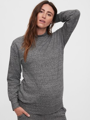 gap maternity sweatshirt