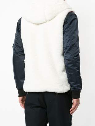 GUILD PRIME contrast hooded padded jacket