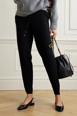 フラットシューズ Stuart Weitzman Maven Black Leather Ballerina Stuart Weitzman Patent-trimmed Leather Slingback Flats