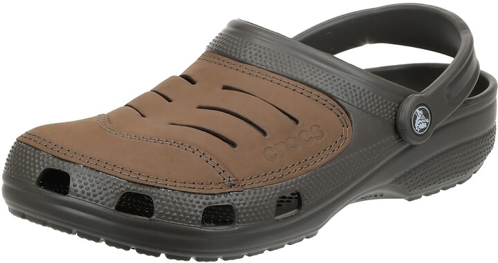 mens yukon crocs uk
