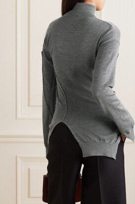 The Row Nomi Cutaway Cashmere Turtleneck Sweater - Gray