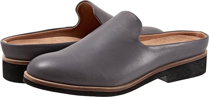 SoftWalk Wolcott Women's Shoes Grey : 6 W (D), Leather
