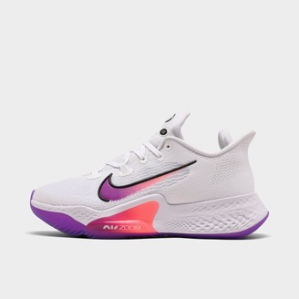 white low top basketball shoes
