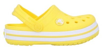 crocs platform yellow