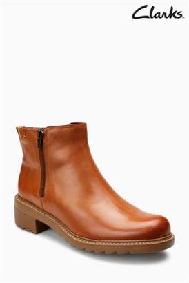 Next Girls Clarks Tan Leather Frankie Roam Zip Youth Ankle Boot
