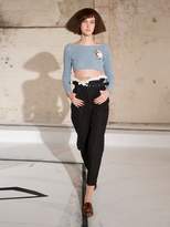 Thumbnail for your product : Isa Arfen Belted Tapered Leg Denim Cropped Trousers - Womens - Black