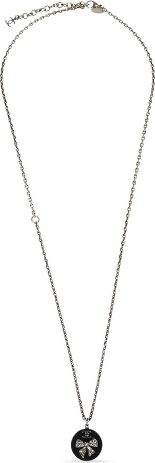 Chanel Pre Owned 2010 Round-Pendant Necklace
