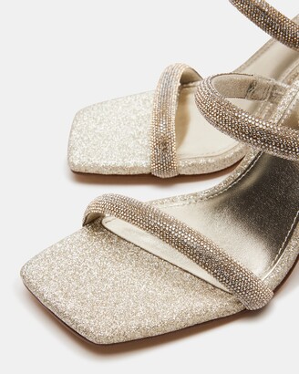 【人気】STEVE MADDEN PAULEEN CHAMPAGNE ミュール 人気】STEVE MADDEN PAULEEN CHAMPAGNE ミュール (Steve Madden