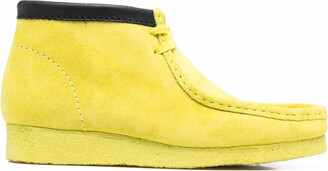 yellow clarks
