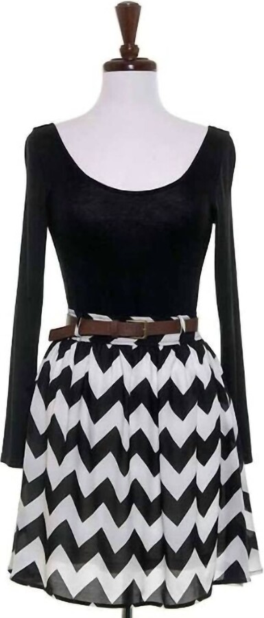 Double Zero Women's Chevron Dress In Black