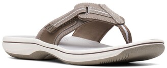 clarks silver flip flops