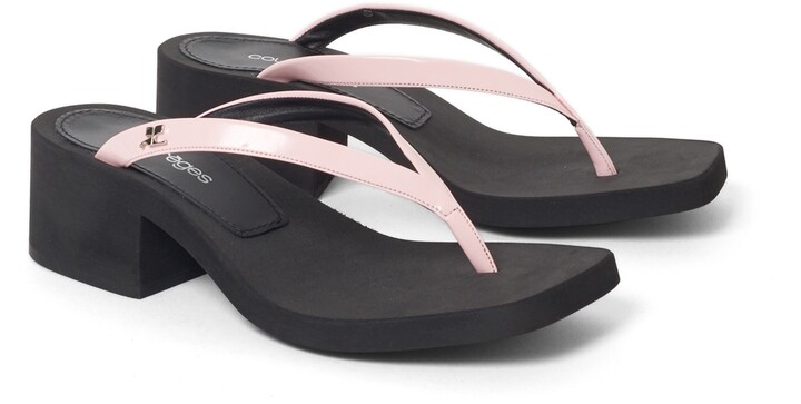 Farfetch Damen Schuhe Sandalen Issac thong-strap sandals 