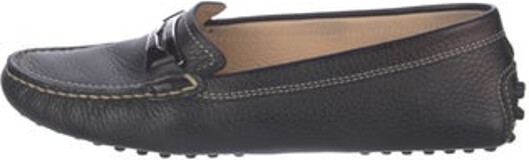 Tod's Leather Loafers Blue Round-Toes Unfortunately, due to restrictions, this item may not be eligible for shipping in all areas.