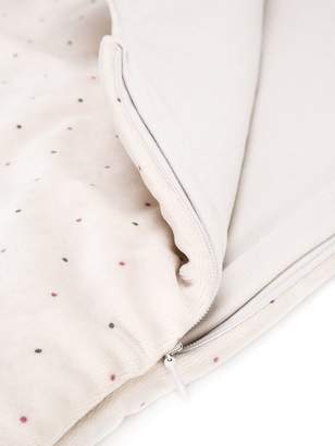 Knot dotted sleeping bag