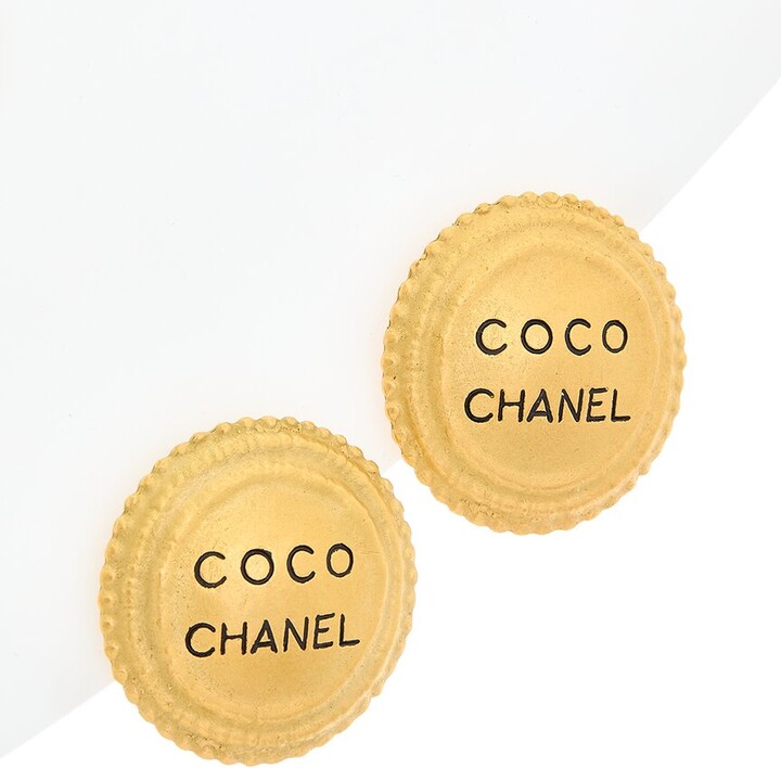 Chanel Cases, Shop The Largest Collection