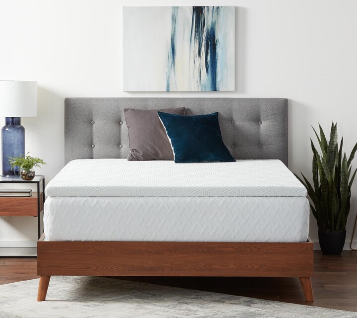 Lucid Comfort Collection 2" Gel Topper with Co ver, Twin