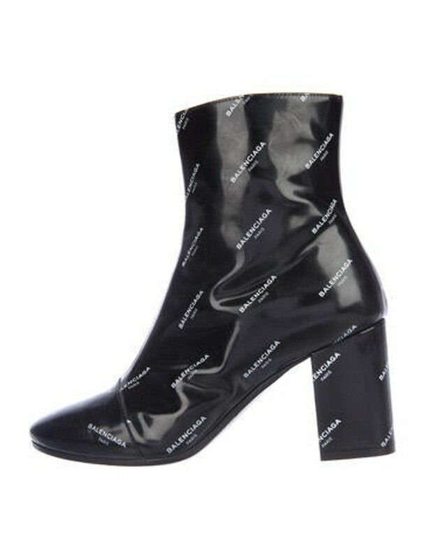 stockx balenciaga triple s