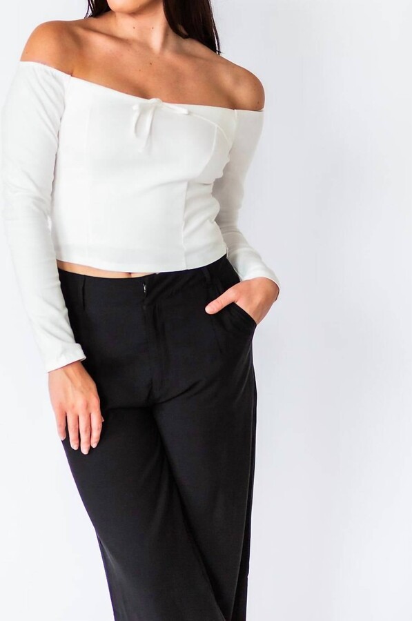 falcon park Reign Off The Shoulder Top In White