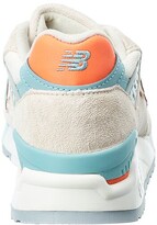 Thumbnail for your product : New Balance Classics Traditionnels Suede-Trim Sneaker