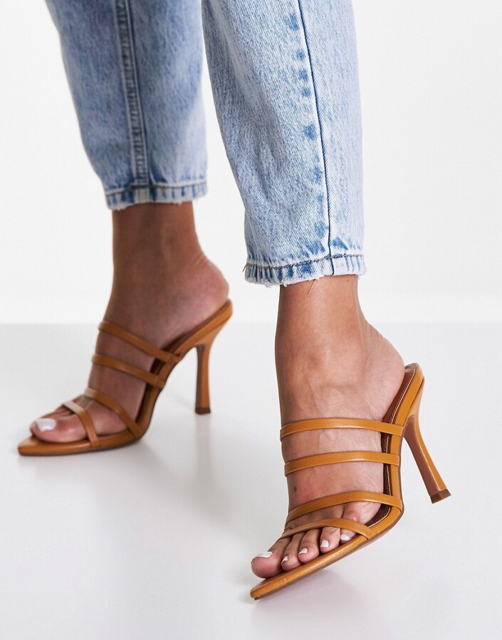 pointed toe mule heels