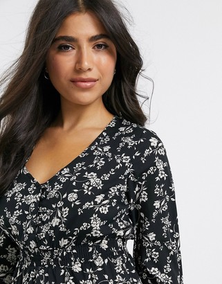 New Look Petite shirred waist dress in black ditsy floral