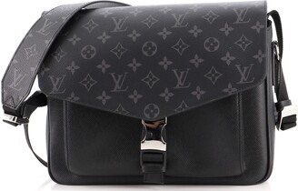 Louis Vuitton Outdoor Flap Messenger Monogram Taigarama - ShopStyle  Crossbody Bags
