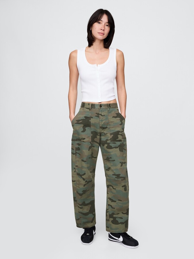 Gap Mid Rise Twill Barrel Pants