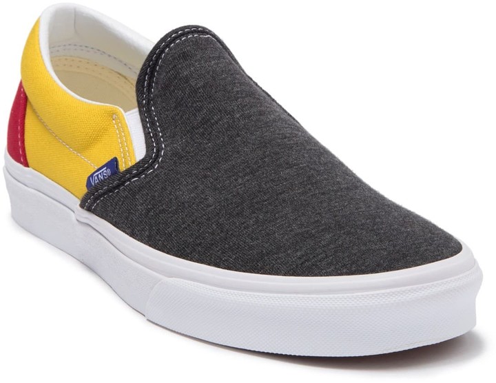 vans coastal slip on