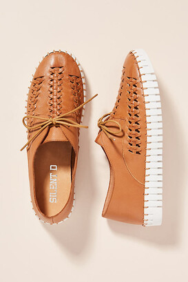 silent d howard huarache flats