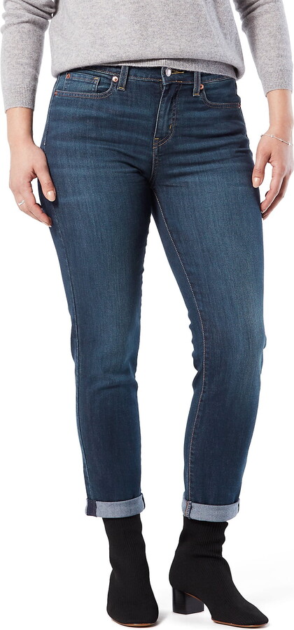 Levi Strauss Signature Women’s Mid Rise Slim Fit Boyfriend Jeans, Sizes 0-22