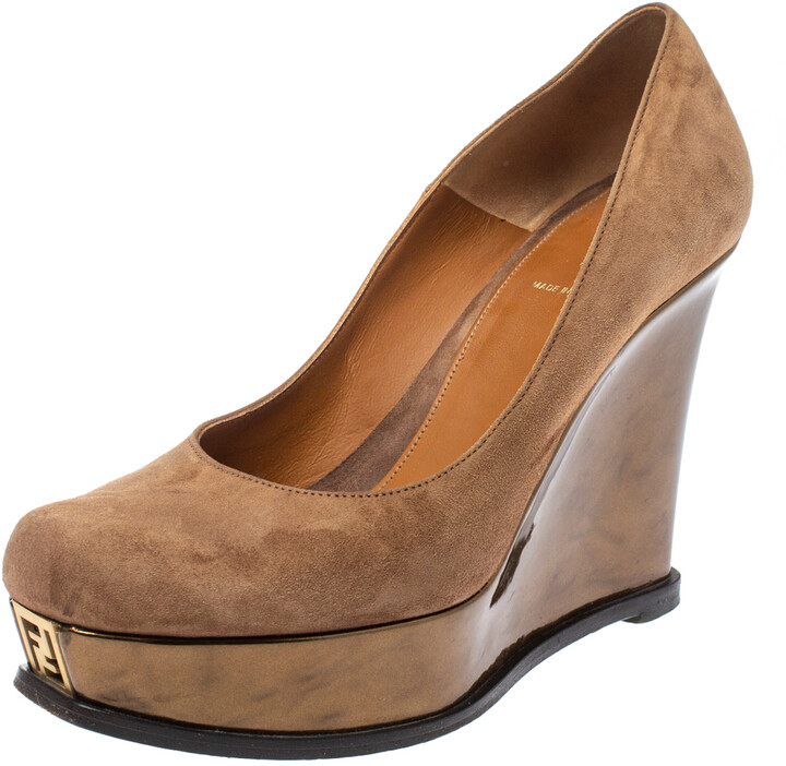 brown wedge pumps