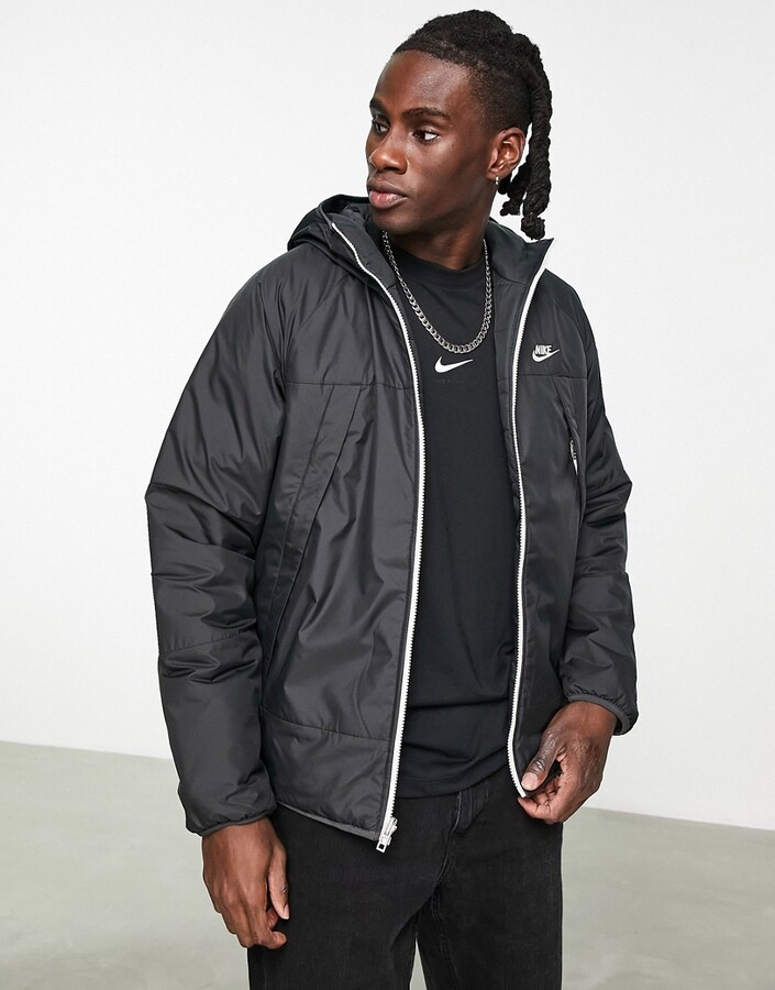 nike zip up jacket