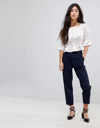 Fashion Union Petite Crop Top With Shirred Waist And Cuffs In Ditsy Floral Print