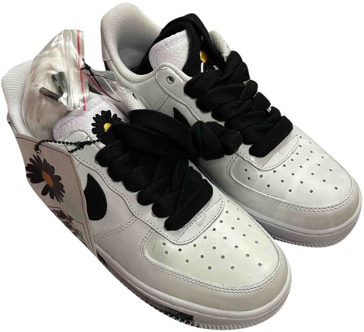 nike white leather trainers