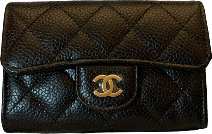 chanel leather wallets