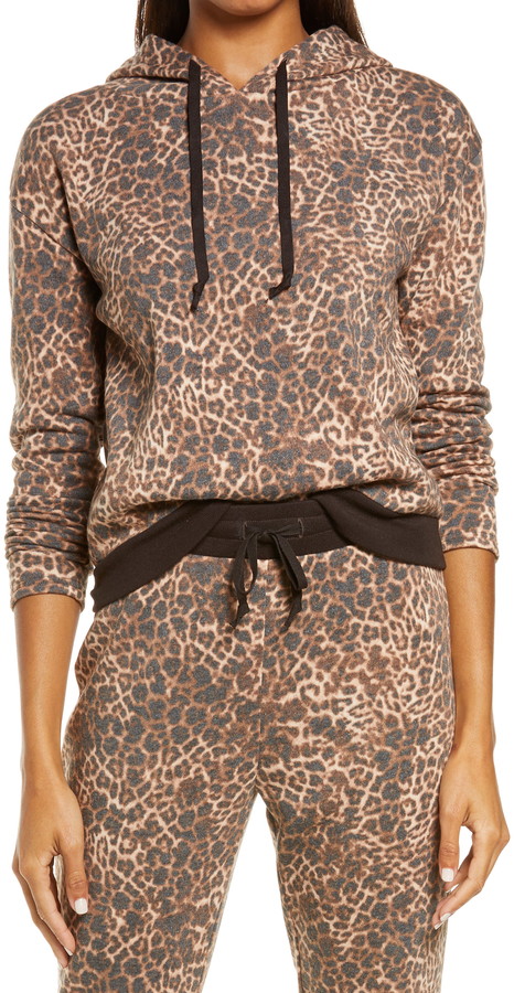 rachel parcell puff sleeve sweatshirt