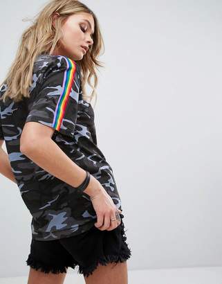 Reclaimed Vintage Inspired Camo T-Shirt With Rainbow Stripe
