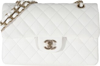 Pre-owned Chanel White Handbags