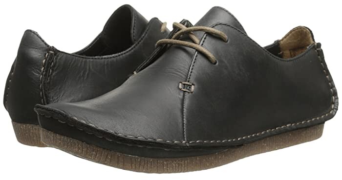 clarks artisan shoes