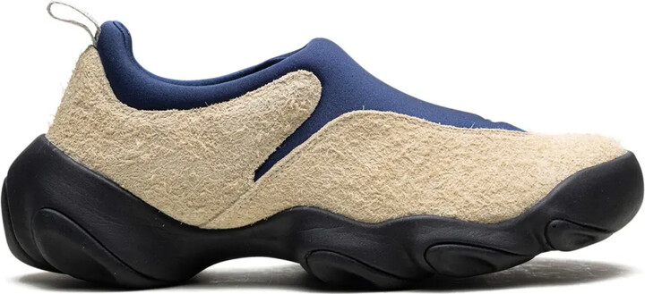 Oakley x Brain Dead Factory Team Flesh "Tan/Navy" sneakers