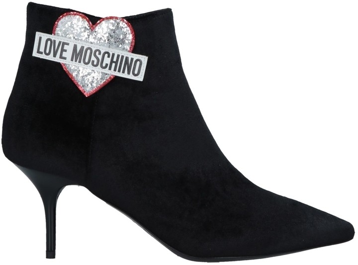 moschino boots 2018