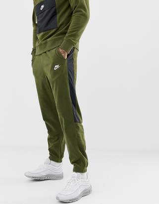 Nike Borg Joggers With Side Stripe In Green 929126-395