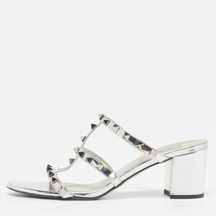 Valentino Rockstud Size 37.5 Silver Leather Slide Sandals