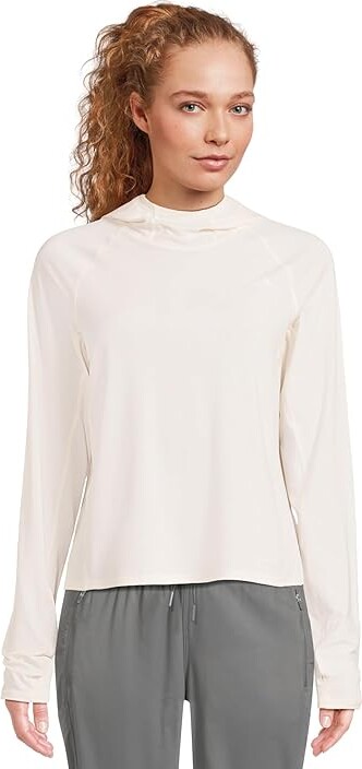 The North Face Adventure Sun Hoodie Women's Clothing White Dune : LG, Polyester